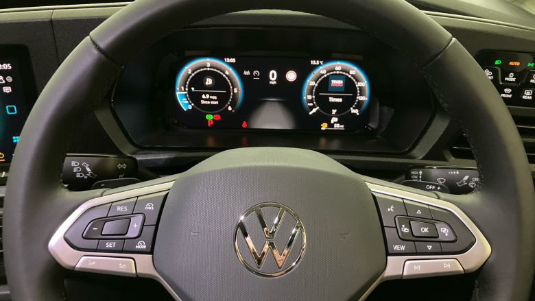 Volkswagen Caddy Cargo C20 Diesel 2.0 TDI 122PS Commerce Pro Van DSG [Tech Pack]